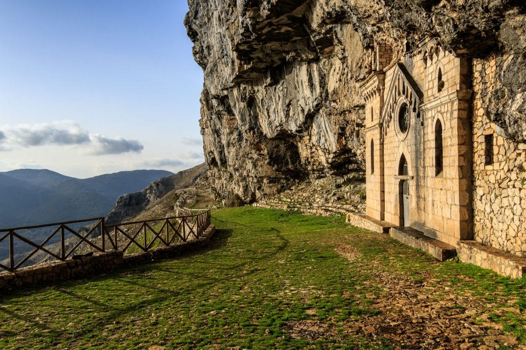 Eremo San Michele Formia - Gaeta Taxi Service